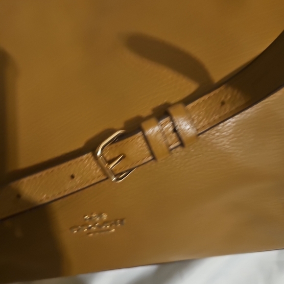 Coach Mia Shoulder Bag Pebble Leather Light Saddle Tan - Picture 8 of 13